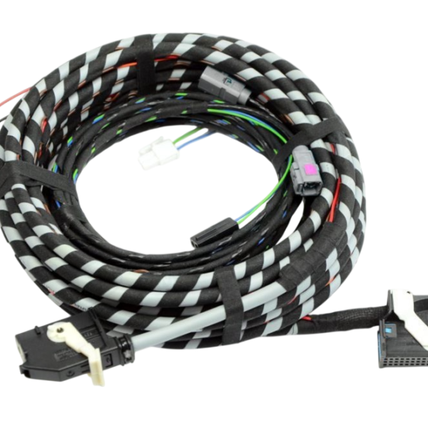 Genuine Volkswagen OEM Retrofit Kit - Rear View Camera (High) – ( Wiring Harness ) – Touran 1K